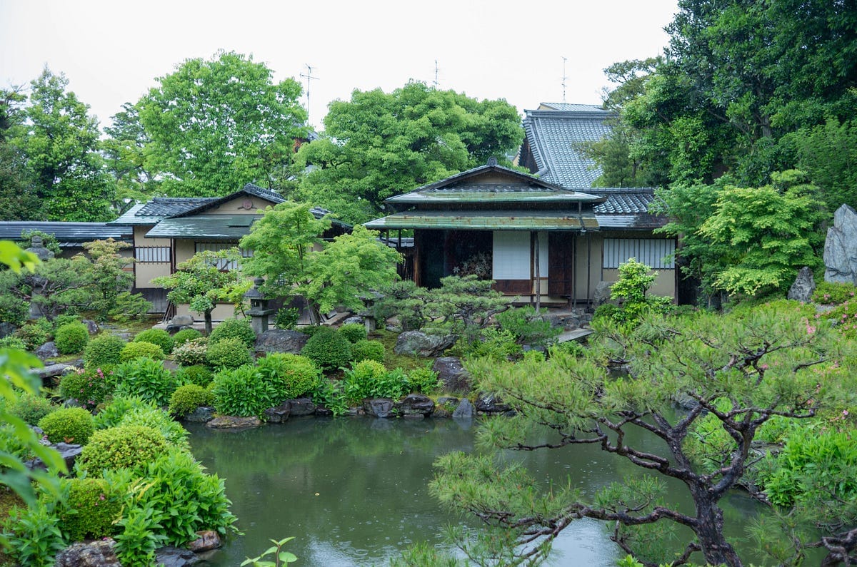 Great Zen Meditation Experience at Ryōsokuin in Kyoto, Japan